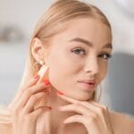 Bygg upp täckning med foundation: Guide från naturlig till full effekt